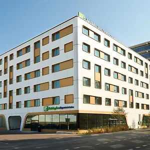 Express & - Basel - By Ihg Appart hôtel